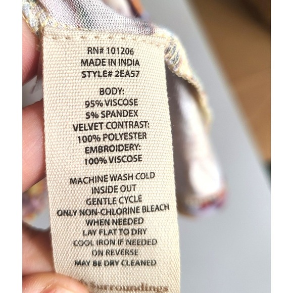 Soft Surroundings Embroidered Velvet MEDIUM Boho Maximalist Bohemian Tunic Top M - Picture 7 of 8